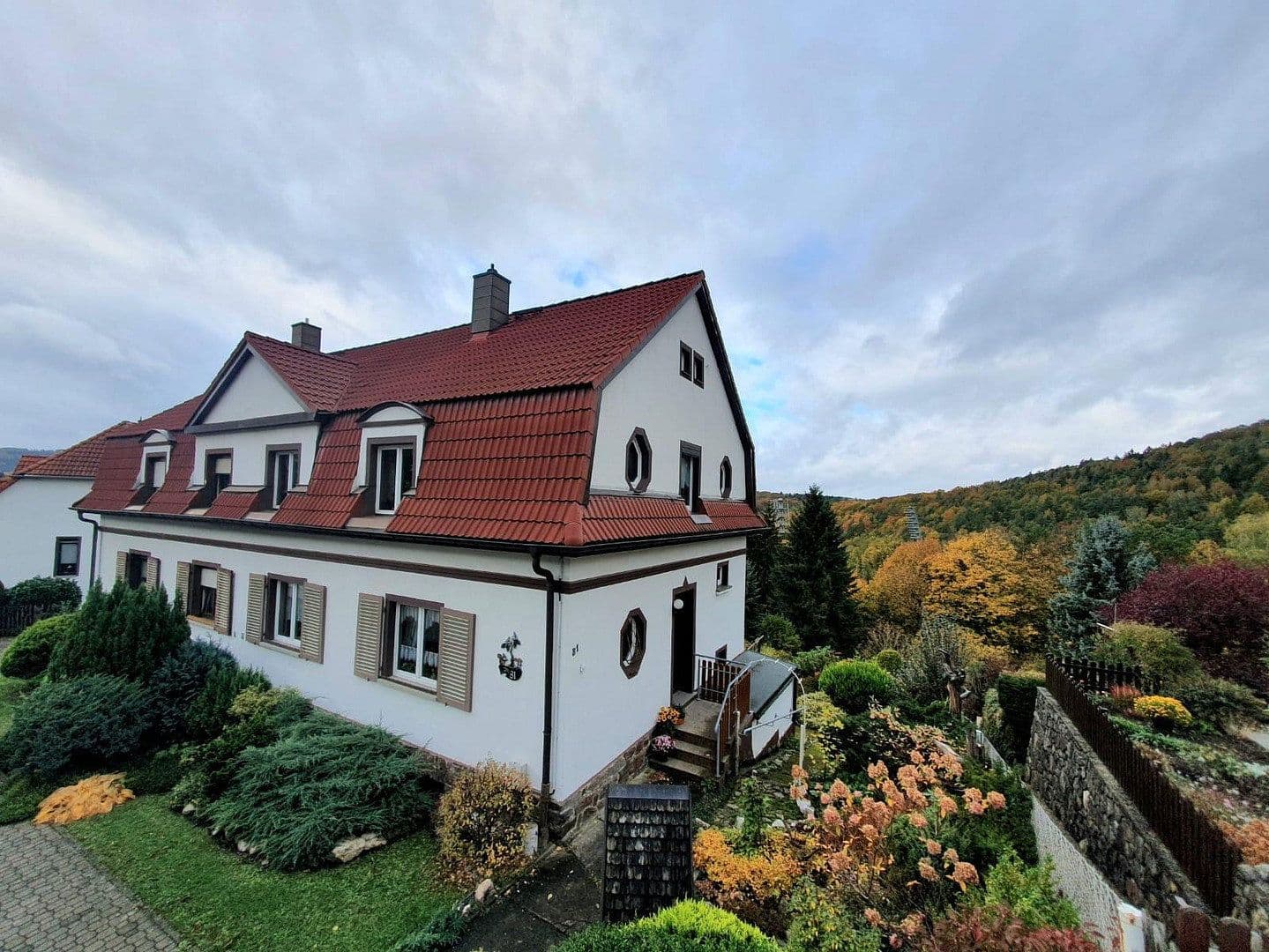 Predaj domu 103 m², pozemek 950 m², Aue-Bad Schlema, Sasko Predaj domu 103 m², pozemek 950 m², Aue-Bad Schlema, Sasko