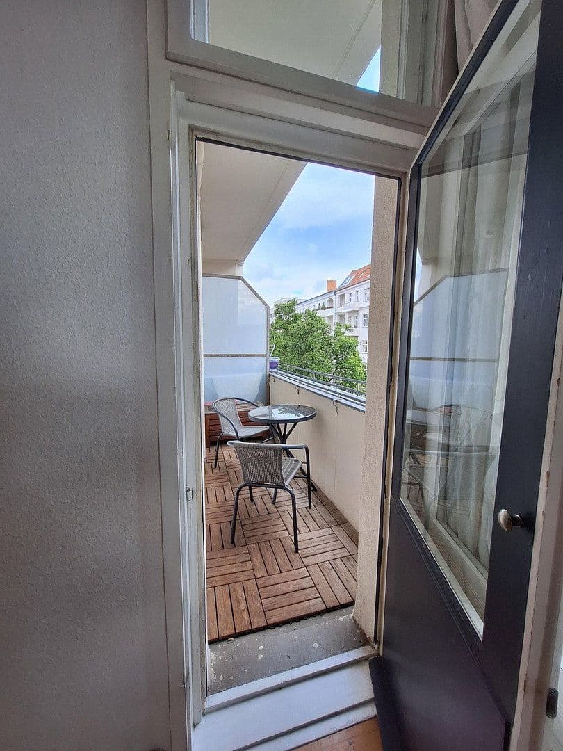 Prenájom bytu 2-izbový 58 m², Berlin, Berlín Prenájom bytu 2-izbový 58 m², Berlin, Berlín