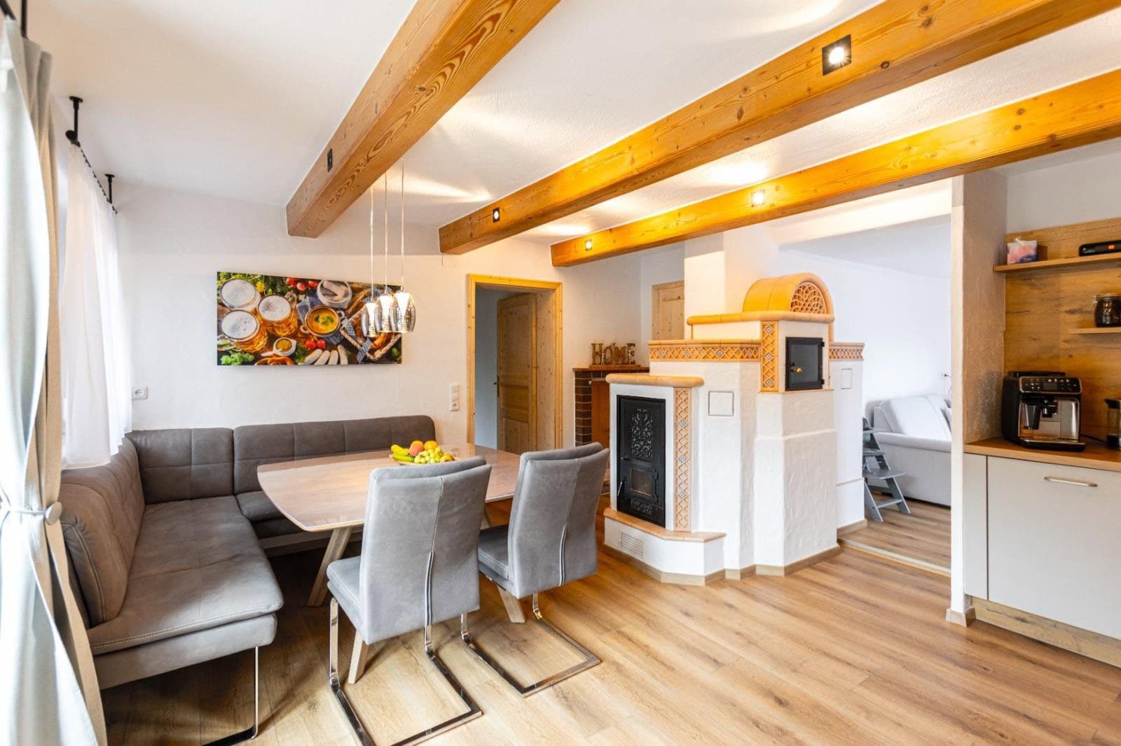 Predaj domu 330 m², pozemek 1.364 m², Berchtesgadener Straße 10, Schneizlreuth OT Weißbach a.d. Alpenstraße, Bavorsko Predaj domu 330 m², pozemek 1.364 m², Berchtesgadener Straße 10, Schneizlreuth OT Weißbach a.d. Alpenstraße, Bavorsko