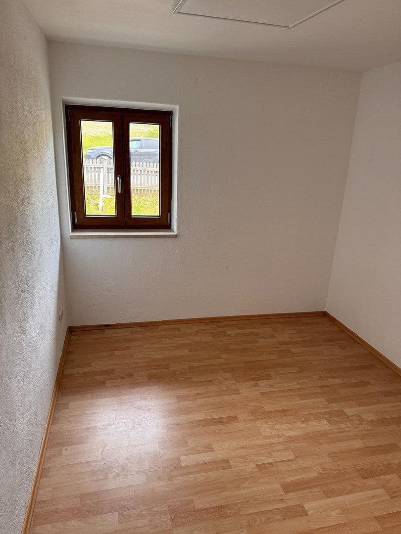 Predaj domu 330 m², pozemek 1.364 m², Berchtesgadener Straße 10, Schneizlreuth OT Weißbach a.d. Alpenstraße, Bavorsko Predaj domu 330 m², pozemek 1.364 m², Berchtesgadener Straße 10, Schneizlreuth OT Weißbach a.d. Alpenstraße, Bavorsko