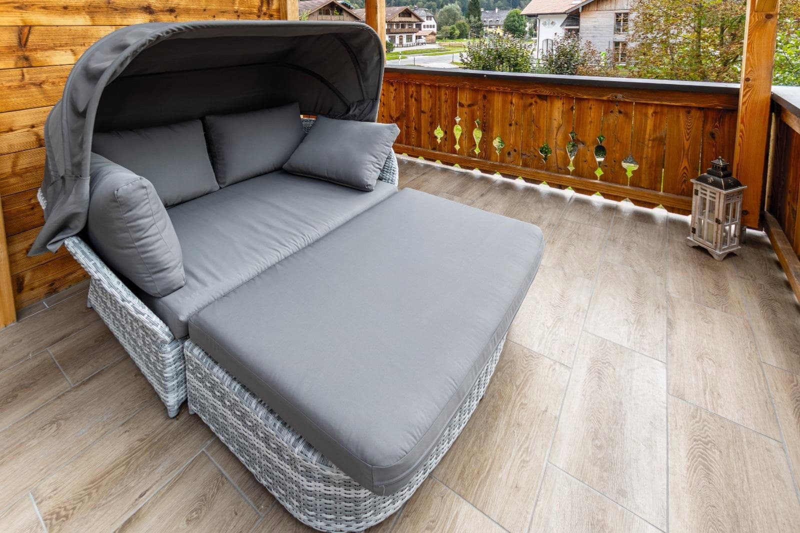 Predaj domu 330 m², pozemek 1.364 m², Berchtesgadener Straße 10, Schneizlreuth OT Weißbach a.d. Alpenstraße, Bavorsko Predaj domu 330 m², pozemek 1.364 m², Berchtesgadener Straße 10, Schneizlreuth OT Weißbach a.d. Alpenstraße, Bavorsko