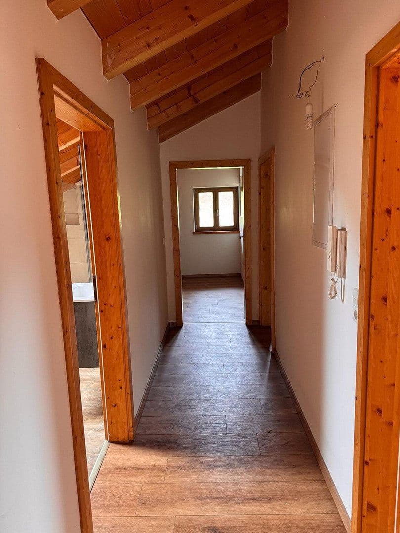 Predaj domu 330 m², pozemek 1.364 m², Berchtesgadener Straße 10, Schneizlreuth OT Weißbach a.d. Alpenstraße, Bavorsko Predaj domu 330 m², pozemek 1.364 m², Berchtesgadener Straße 10, Schneizlreuth OT Weißbach a.d. Alpenstraße, Bavorsko