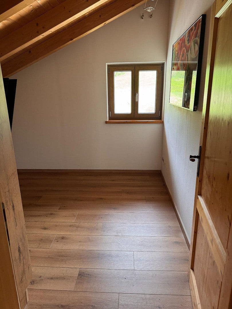 Predaj domu 330 m², pozemek 1.364 m², Berchtesgadener Straße 10, Schneizlreuth OT Weißbach a.d. Alpenstraße, Bavorsko Predaj domu 330 m², pozemek 1.364 m², Berchtesgadener Straße 10, Schneizlreuth OT Weißbach a.d. Alpenstraße, Bavorsko