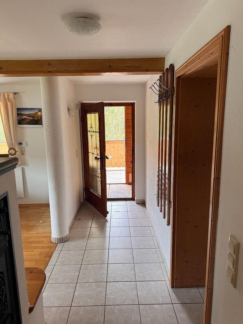 Predaj domu 330 m², pozemek 1.364 m², Berchtesgadener Straße 10, Schneizlreuth OT Weißbach a.d. Alpenstraße, Bavorsko Predaj domu 330 m², pozemek 1.364 m², Berchtesgadener Straße 10, Schneizlreuth OT Weißbach a.d. Alpenstraße, Bavorsko