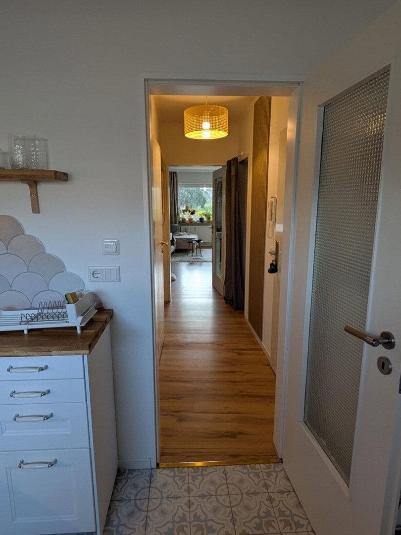 Prenájom bytu 1-izbový 40 m², Fleherstr 183, Düsseldorf, Severné Porýnie - Westfálsko Prenájom bytu 1-izbový 40 m², Fleherstr 183, Düsseldorf, Severné Porýnie - Westfálsko
