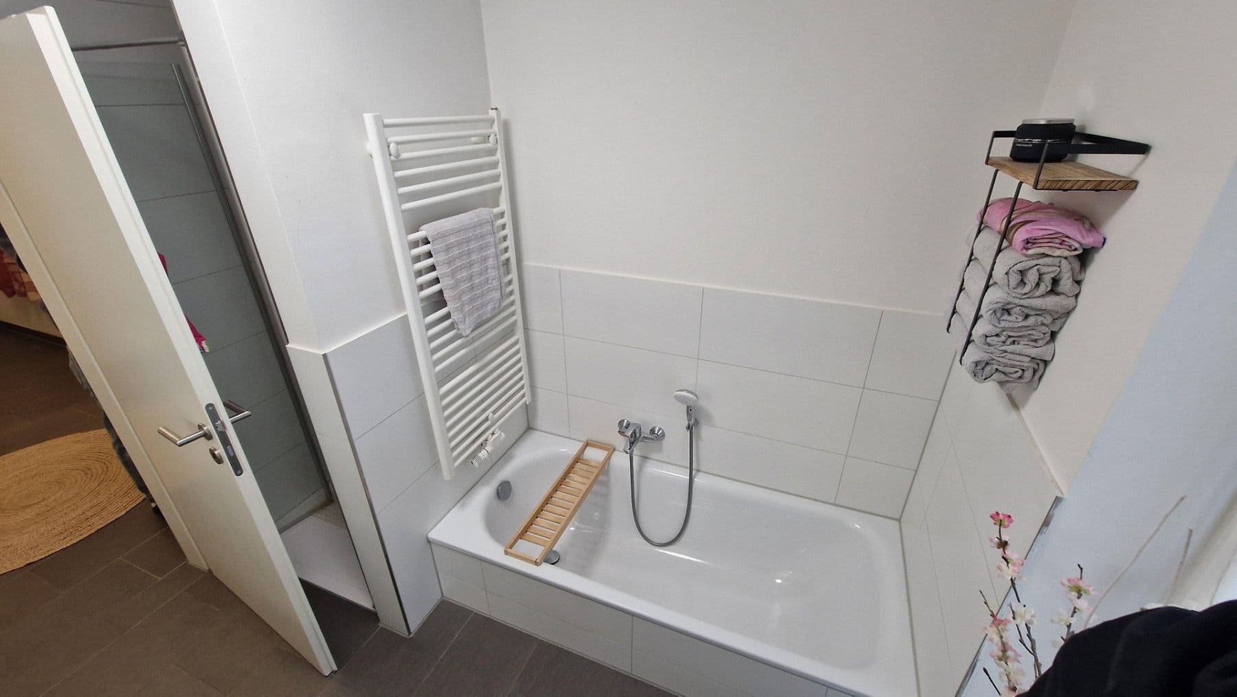Predaj bytu 3-izbový 73 m², Faschweg 5, Brietlingen, Dolné Sasko Predaj bytu 3-izbový 73 m², Faschweg 5, Brietlingen, Dolné Sasko