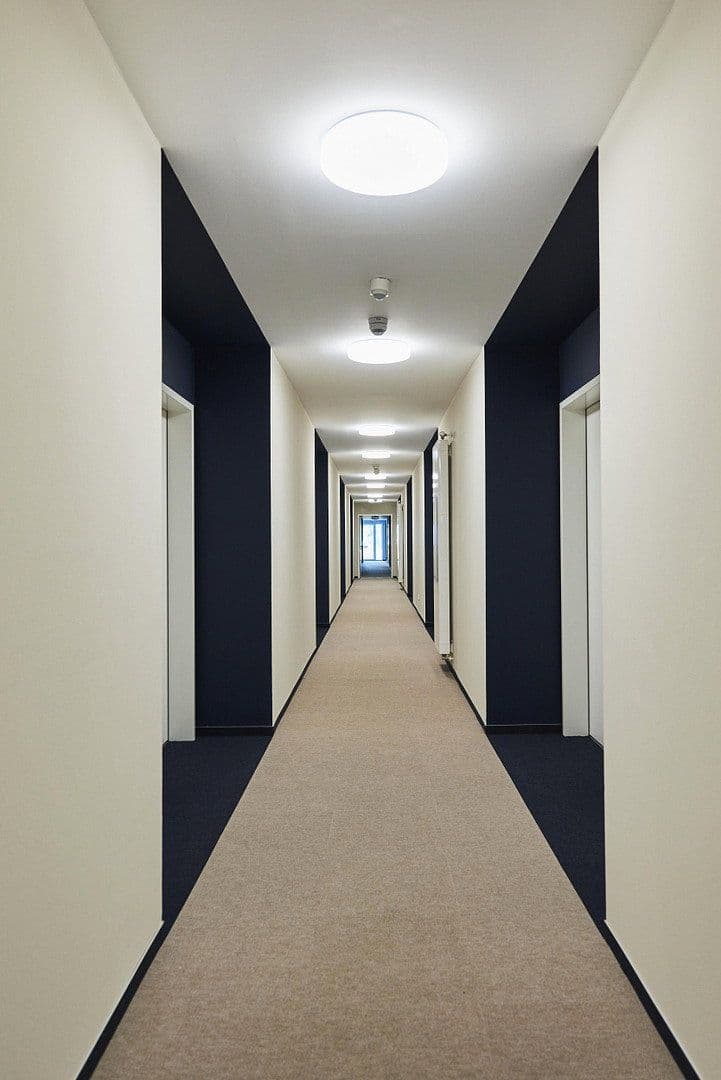Prenájom bytu 1-izbový 23 m², Frankfurt, Hesensko Prenájom bytu 1-izbový 23 m², Frankfurt, Hesensko