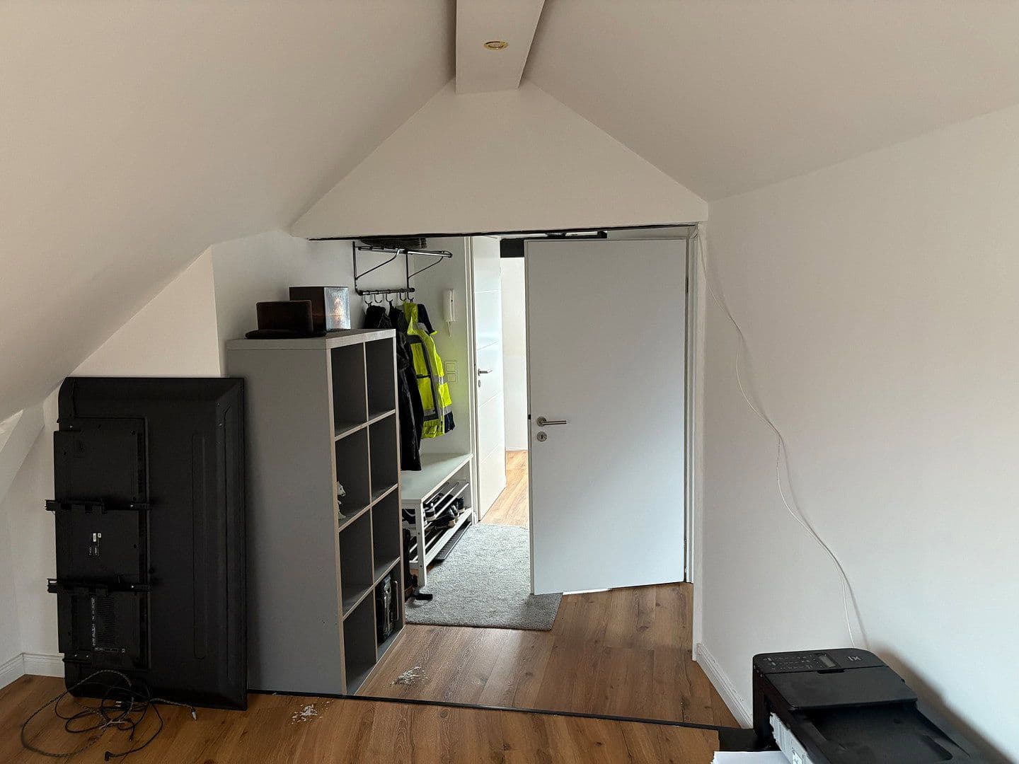 Prenájom bytu 3-izbový 72 m², Koblenz, Porýnie-Falcko Prenájom bytu 3-izbový 72 m², Koblenz, Porýnie-Falcko