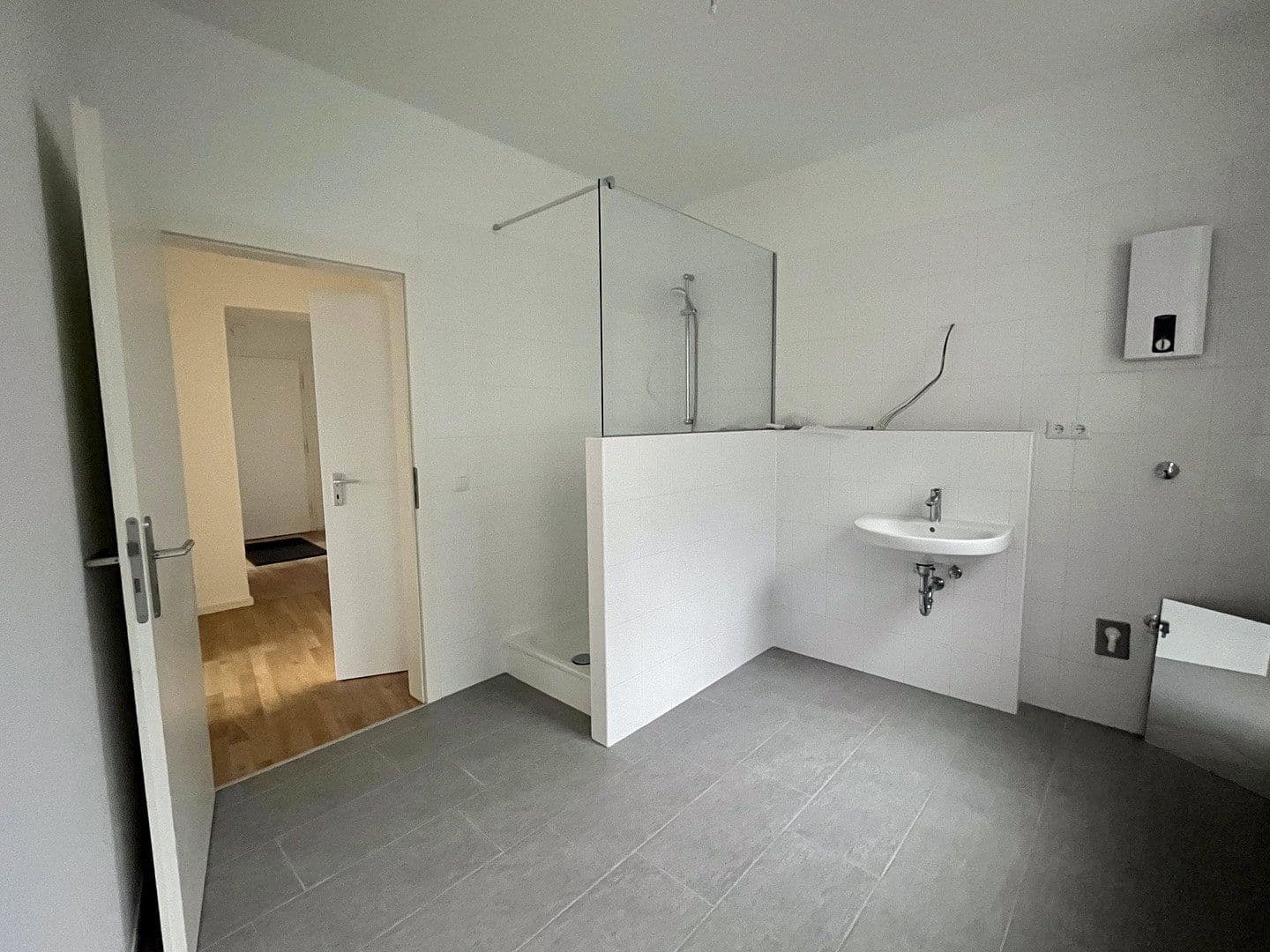 Prenájom bytu 5-izbový 114 m², Am Buchenbaum 21, Duisburg, Severné Porýnie - Westfálsko Prenájom bytu 5-izbový 114 m², Am Buchenbaum 21, Duisburg, Severné Porýnie - Westfálsko