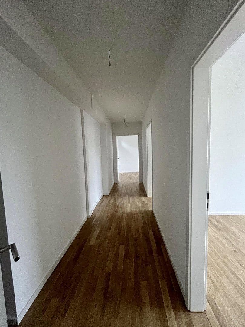 Prenájom bytu 5-izbový 114 m², Am Buchenbaum 21, Duisburg, Severné Porýnie - Westfálsko Prenájom bytu 5-izbový 114 m², Am Buchenbaum 21, Duisburg, Severné Porýnie - Westfálsko