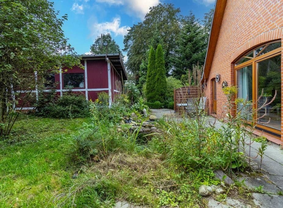 Predaj domu 184 m², pozemek 4.456 m², Wingst, Dolné Sasko Predaj domu 184 m², pozemek 4.456 m², Wingst, Dolné Sasko