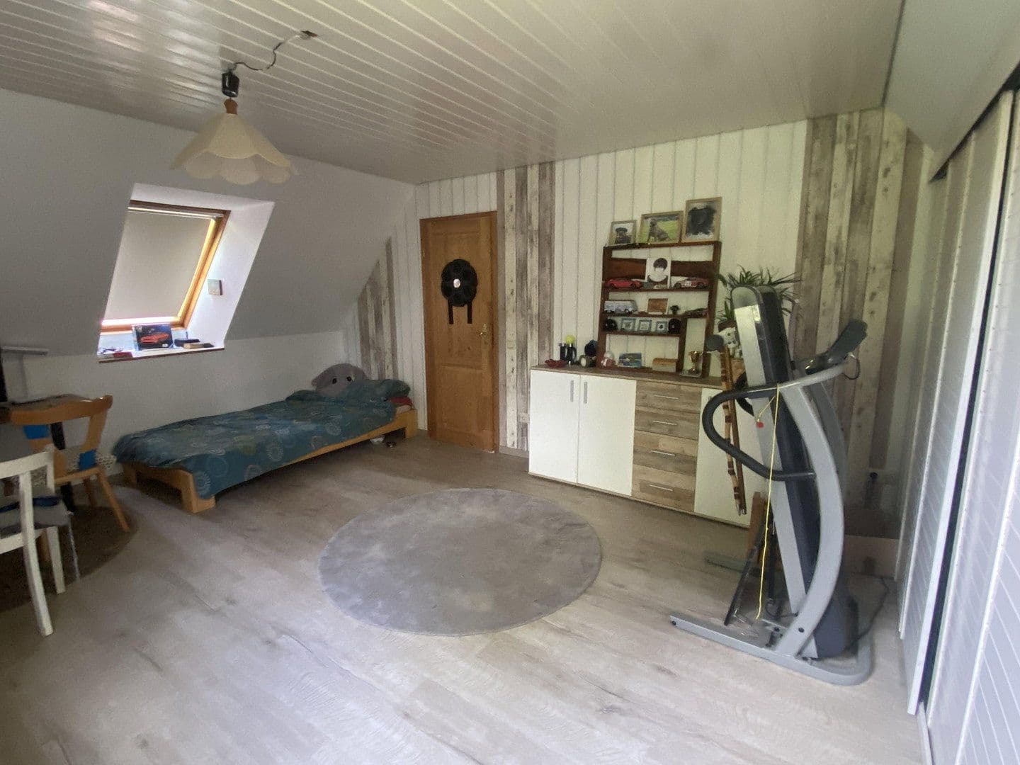Predaj domu 184 m², pozemek 4.456 m², Wingst, Dolné Sasko Predaj domu 184 m², pozemek 4.456 m², Wingst, Dolné Sasko