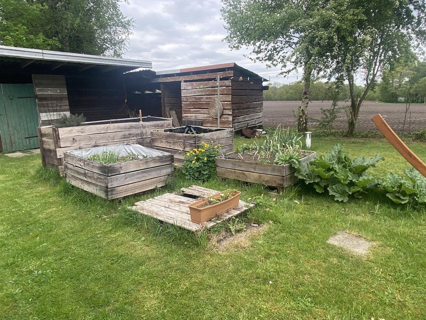 Predaj domu 184 m², pozemek 4.456 m², Wingst, Dolné Sasko Predaj domu 184 m², pozemek 4.456 m², Wingst, Dolné Sasko