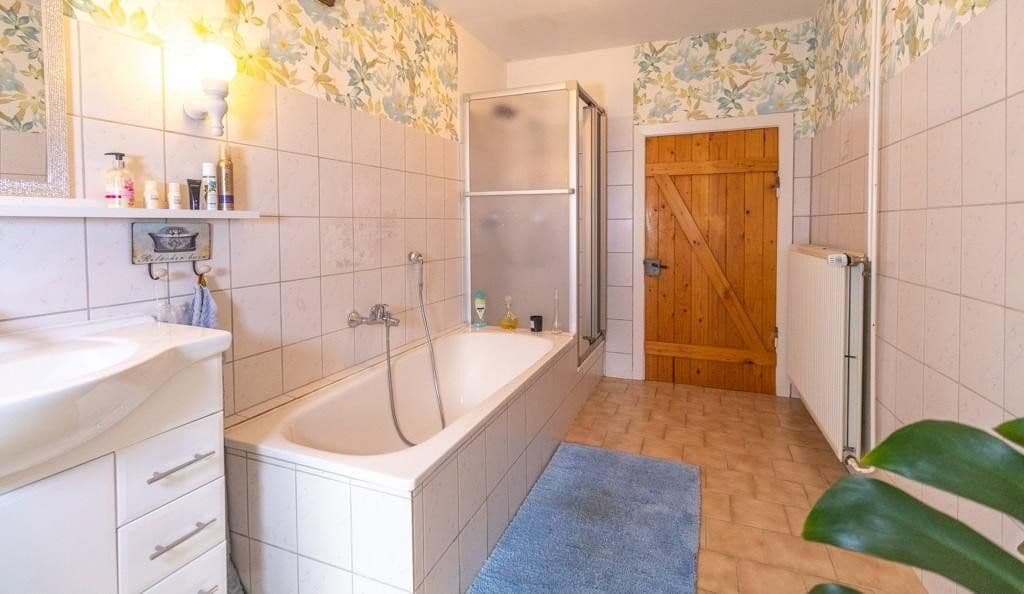 Predaj domu 184 m², pozemek 4.456 m², Wingst, Dolné Sasko Predaj domu 184 m², pozemek 4.456 m², Wingst, Dolné Sasko
