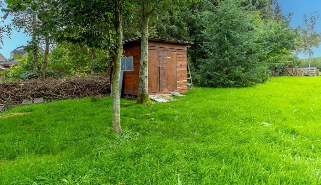 Predaj domu 184 m², pozemek 4.456 m², Wingst, Dolné Sasko Predaj domu 184 m², pozemek 4.456 m², Wingst, Dolné Sasko