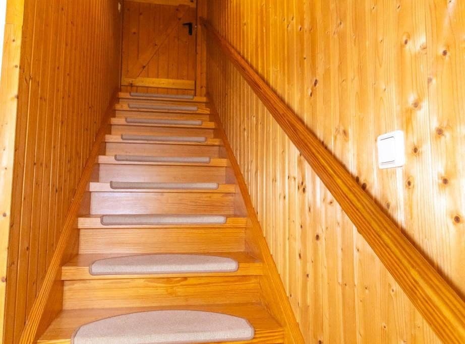 Predaj domu 184 m², pozemek 4.456 m², Wingst, Dolné Sasko Predaj domu 184 m², pozemek 4.456 m², Wingst, Dolné Sasko