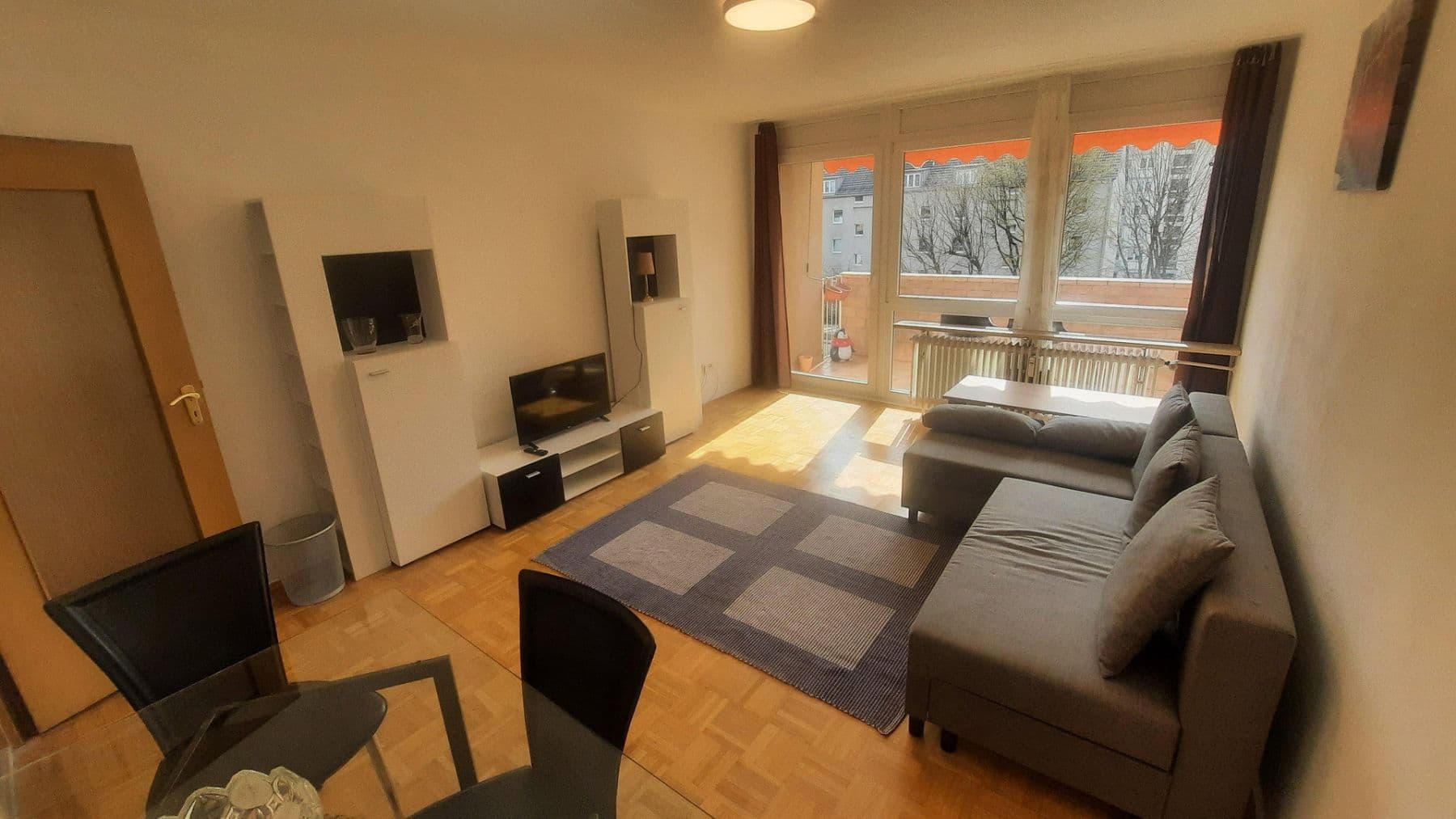 Prenájom bytu 2-izbový 57 m², Arnimstr. 19, München, Bavorsko Prenájom bytu 2-izbový 57 m², Arnimstr. 19, München, Bavorsko