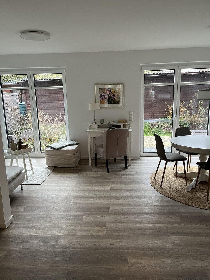 Prenájom domu 87 m², pozemek 100 m², Voßbarg 10, Appen, Šlezvicko-Holštajnsko Prenájom domu 87 m², pozemek 100 m², Voßbarg 10, Appen, Šlezvicko-Holštajnsko