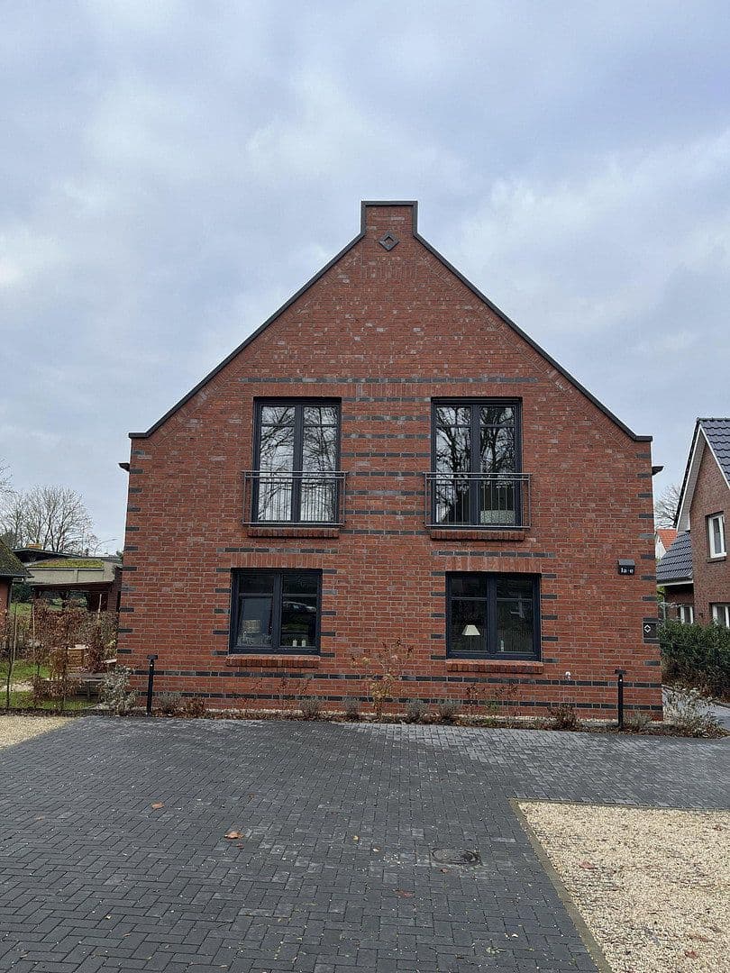 Prenájom domu 87 m², pozemek 100 m², Voßbarg 10, Appen, Šlezvicko-Holštajnsko Prenájom domu 87 m², pozemek 100 m², Voßbarg 10, Appen, Šlezvicko-Holštajnsko
