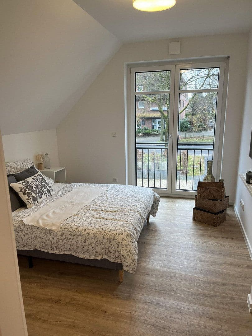 Prenájom domu 87 m², pozemek 100 m², Voßbarg 10, Appen, Šlezvicko-Holštajnsko Prenájom domu 87 m², pozemek 100 m², Voßbarg 10, Appen, Šlezvicko-Holštajnsko
