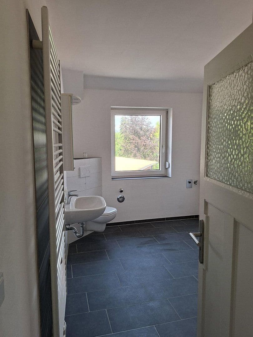 Prenájom bytu 4-izbový 96 m², Seesen, Dolné Sasko Prenájom bytu 4-izbový 96 m², Seesen, Dolné Sasko
