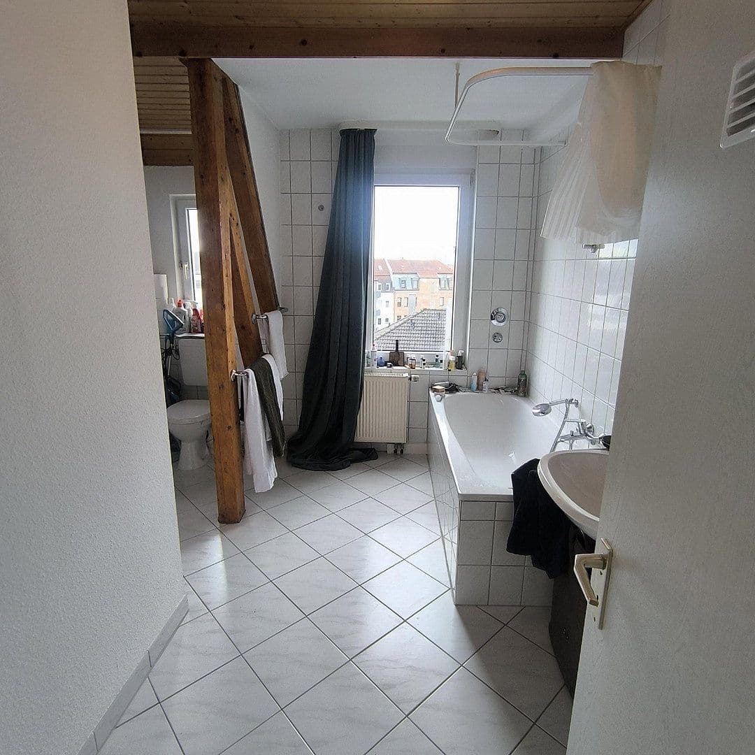 Prenájom bytu 2-izbový 62 m², Nürnberg, Bavorsko Prenájom bytu 2-izbový 62 m², Nürnberg, Bavorsko