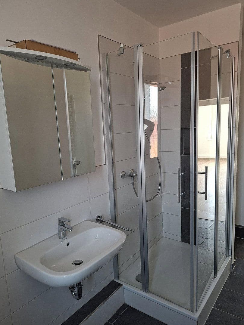 Prenájom bytu 4-izbový 96 m², Seesen, Dolné Sasko Prenájom bytu 4-izbový 96 m², Seesen, Dolné Sasko
