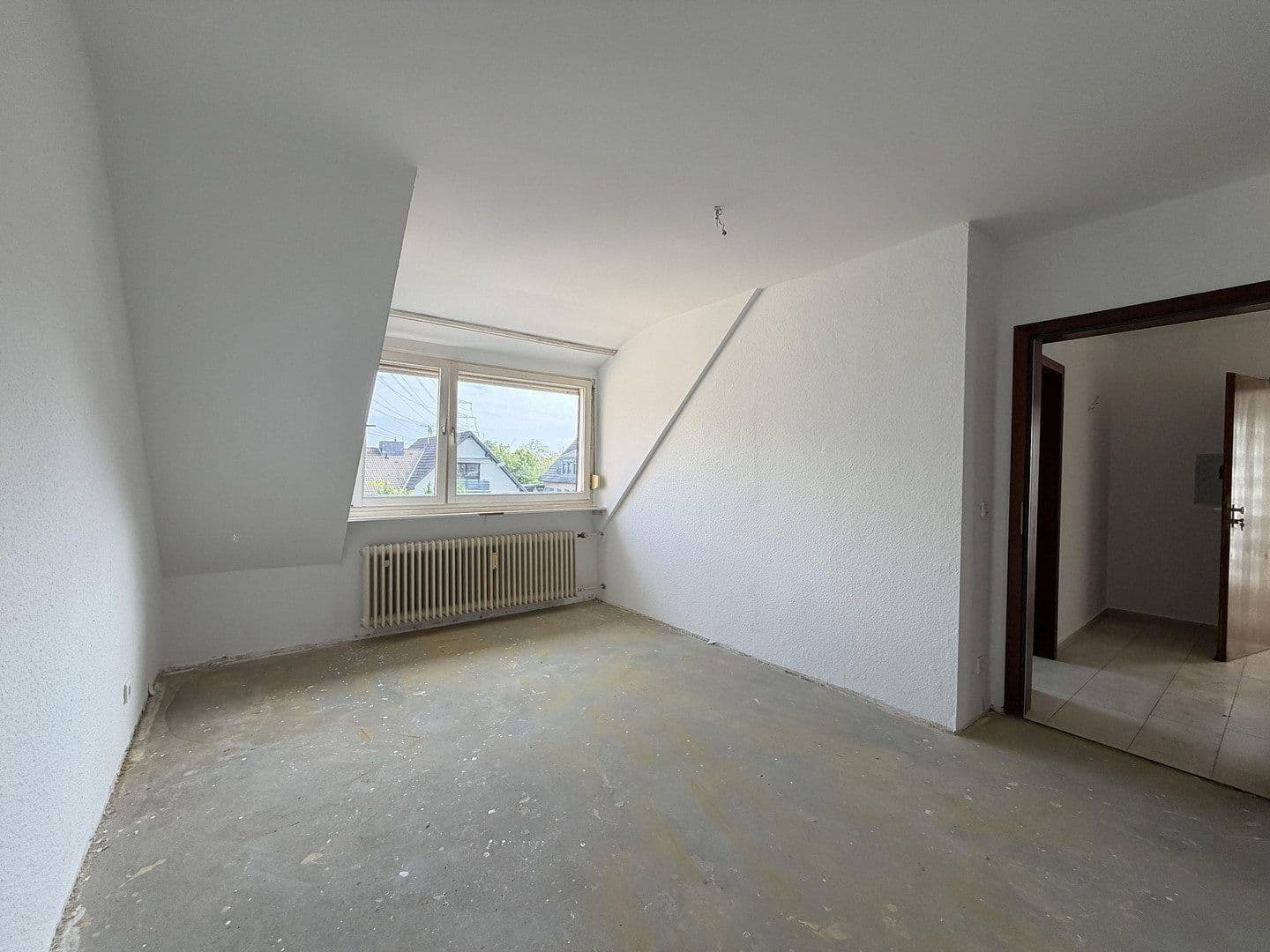 Prenájom bytu 3-izbový 95 m², Hasenheide 39, Tönisvorst, Severné Porýnie - Westfálsko Prenájom bytu 3-izbový 95 m², Hasenheide 39, Tönisvorst, Severné Porýnie - Westfálsko