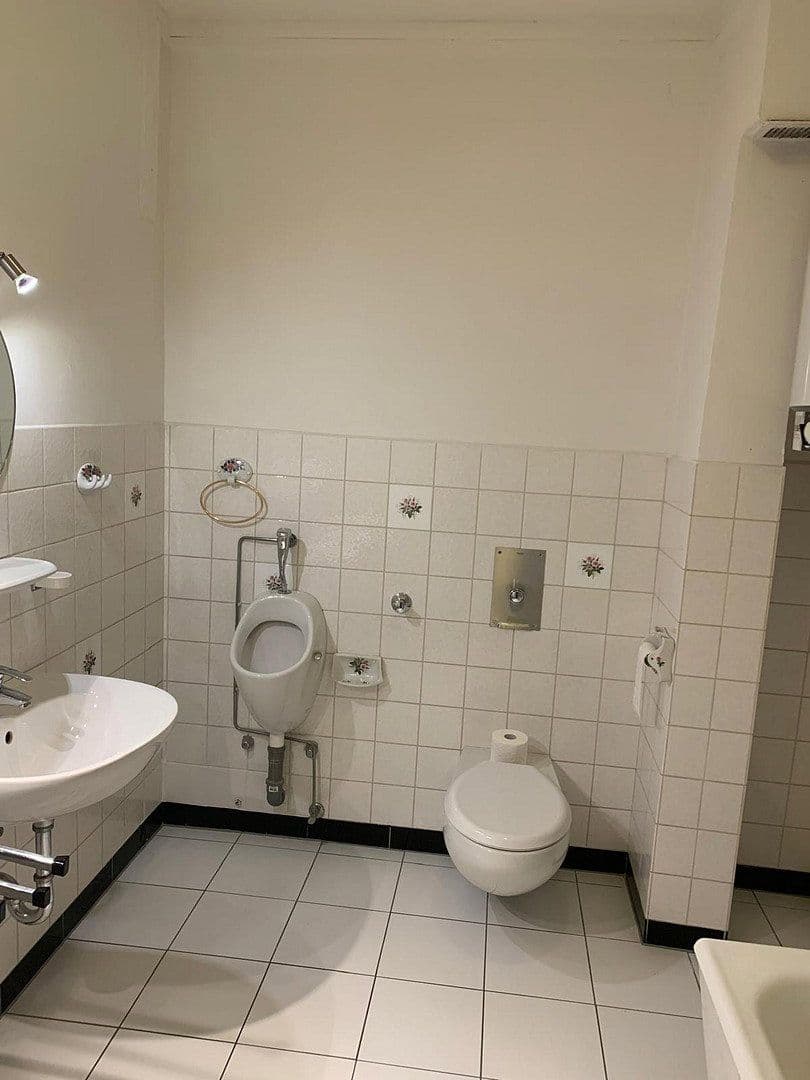 Prenájom bytu 2-izbový 43 m², Markt 4, Bonn, Severné Porýnie - Westfálsko Prenájom bytu 2-izbový 43 m², Markt 4, Bonn, Severné Porýnie - Westfálsko