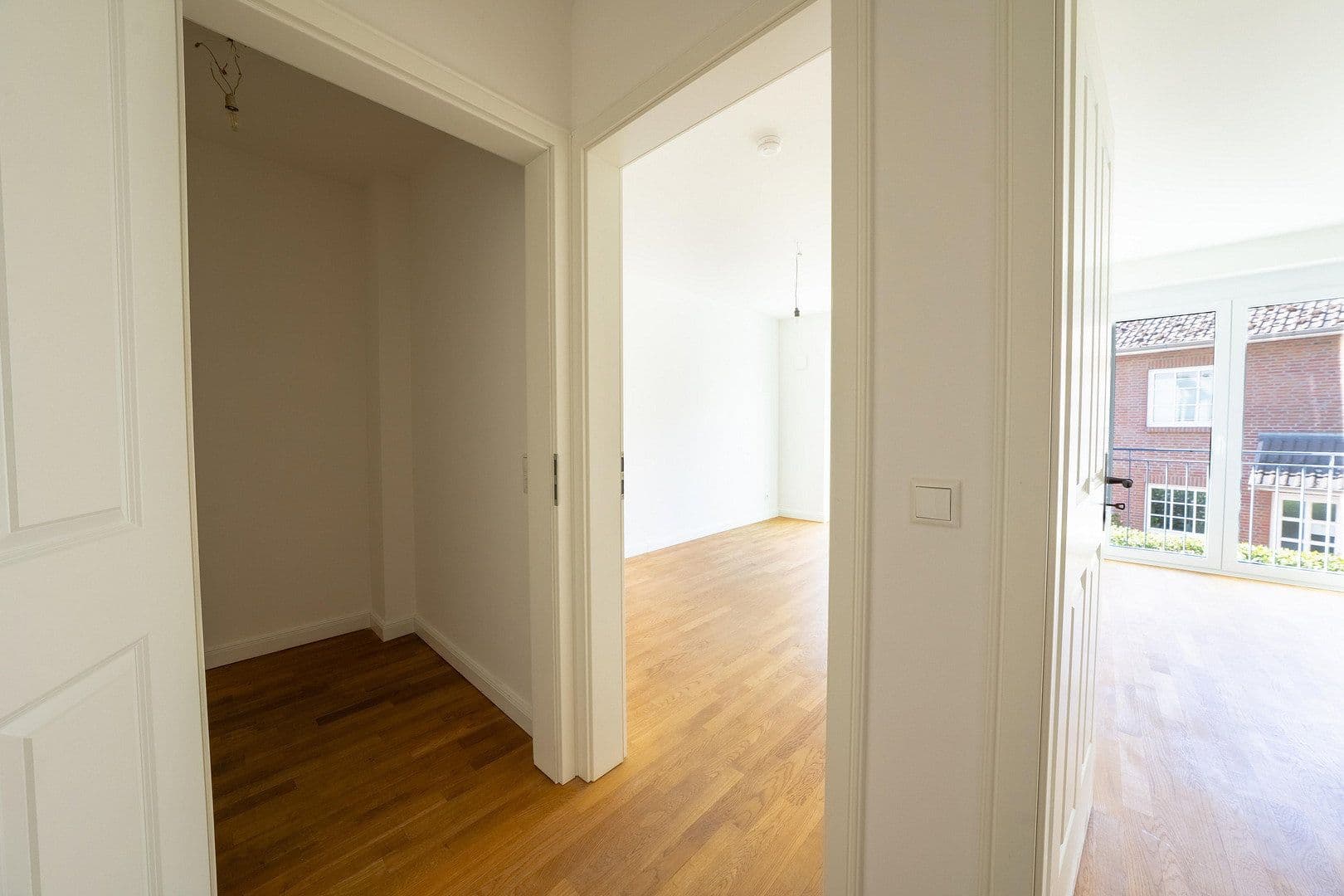 Predaj domu 140 m², pozemek 150 m², Hamburg, Hamburg Predaj domu 140 m², pozemek 150 m², Hamburg, Hamburg