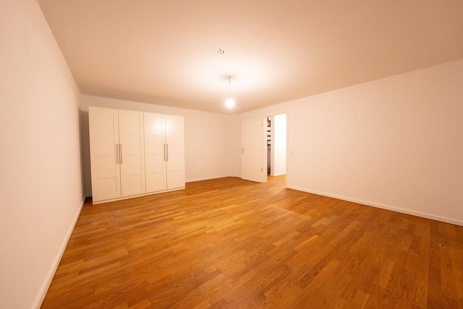 Predaj domu 140 m², pozemek 150 m², Hamburg, Hamburg Predaj domu 140 m², pozemek 150 m², Hamburg, Hamburg