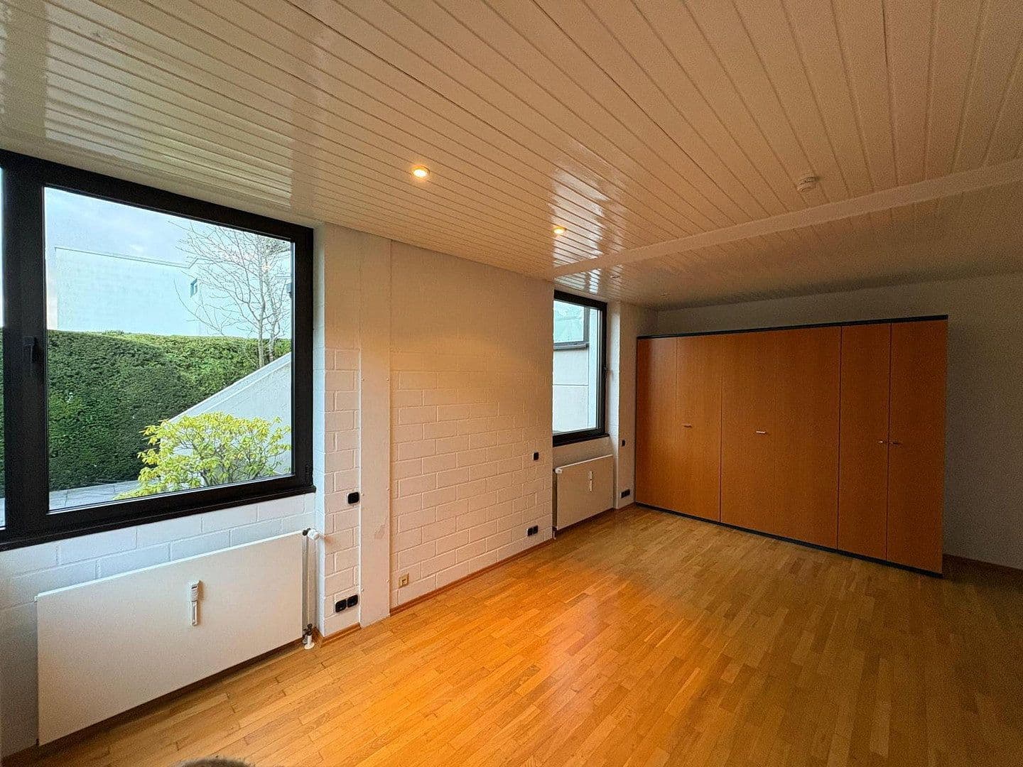 Predaj domu 410 m², pozemek 725 m², Kronberg im Taunus, Hesensko Predaj domu 410 m², pozemek 725 m², Kronberg im Taunus, Hesensko