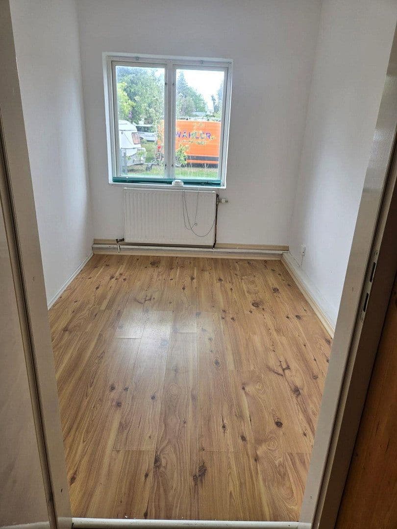 Prenájom bytu 4-izbový 90 m², Hohenfelde, Šlezvicko-Holštajnsko Prenájom bytu 4-izbový 90 m², Hohenfelde, Šlezvicko-Holštajnsko