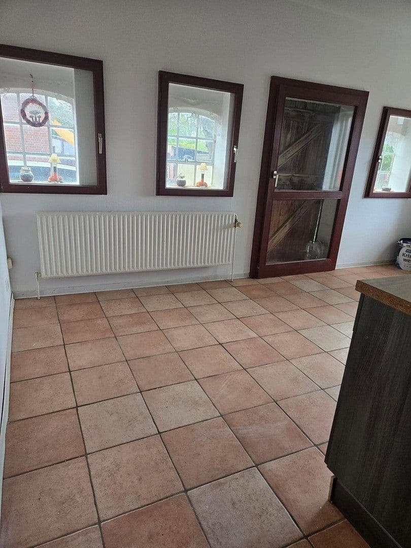 Prenájom bytu 4-izbový 90 m², Hohenfelde, Šlezvicko-Holštajnsko Prenájom bytu 4-izbový 90 m², Hohenfelde, Šlezvicko-Holštajnsko