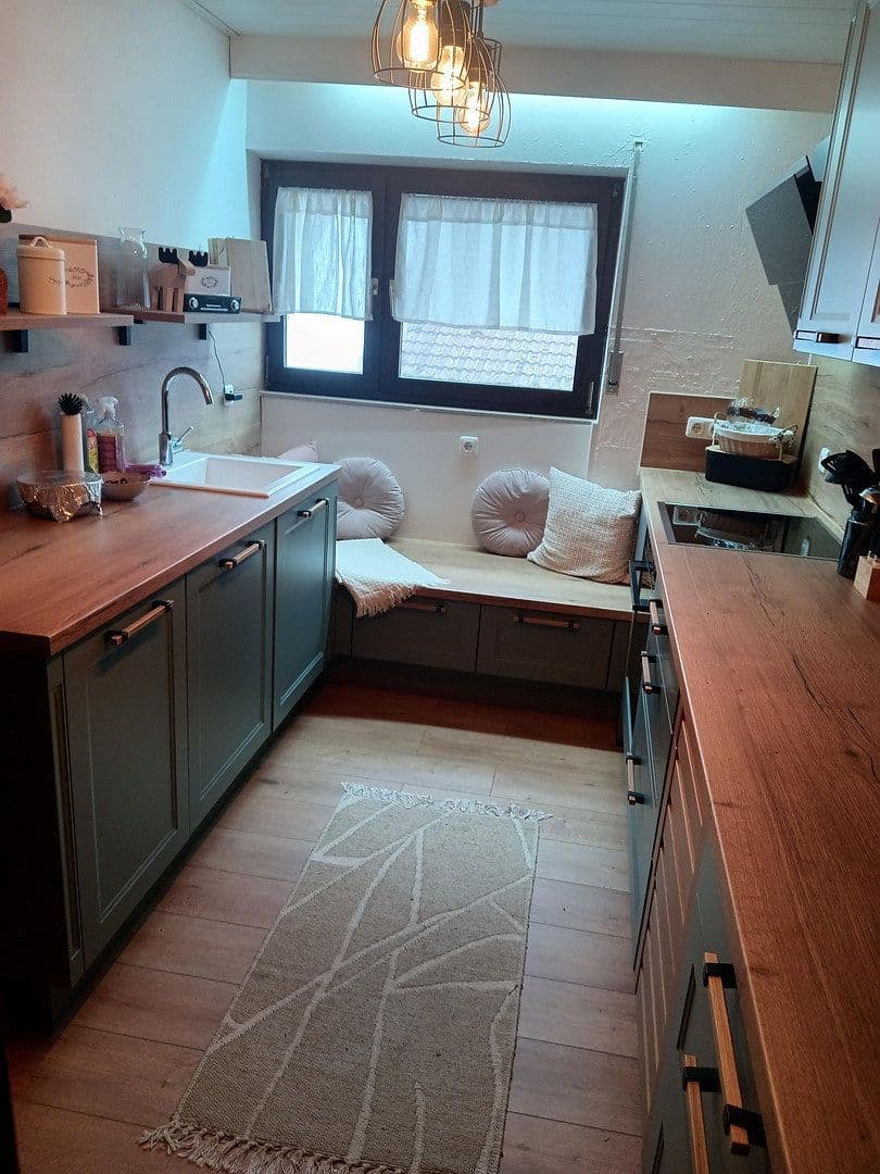 Predaj domu 153 m², pozemek 4.000 m², Ramsen, Porýnie-Falcko Predaj domu 153 m², pozemek 4.000 m², Ramsen, Porýnie-Falcko