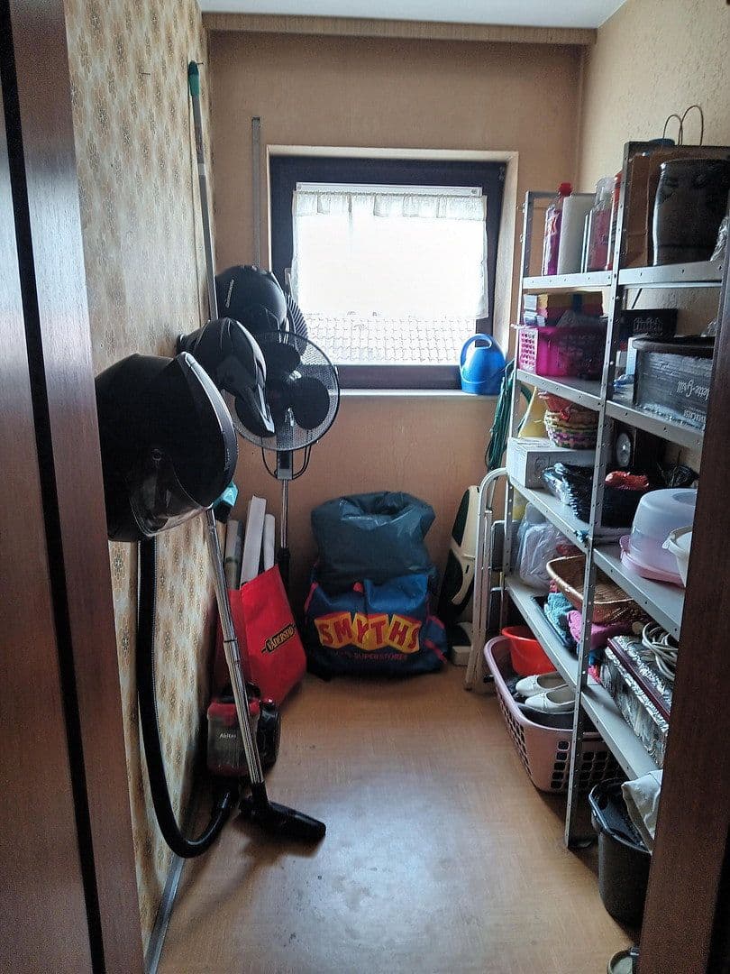 Predaj domu 153 m², pozemek 4.000 m², Ramsen, Porýnie-Falcko Predaj domu 153 m², pozemek 4.000 m², Ramsen, Porýnie-Falcko