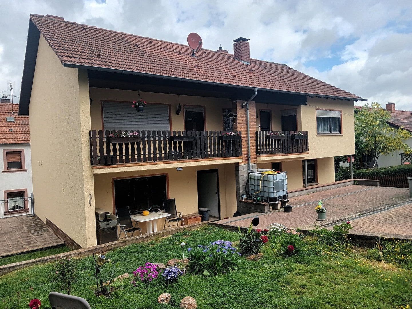 Predaj domu 153 m², pozemek 4.000 m², Ramsen, Porýnie-Falcko Predaj domu 153 m², pozemek 4.000 m², Ramsen, Porýnie-Falcko