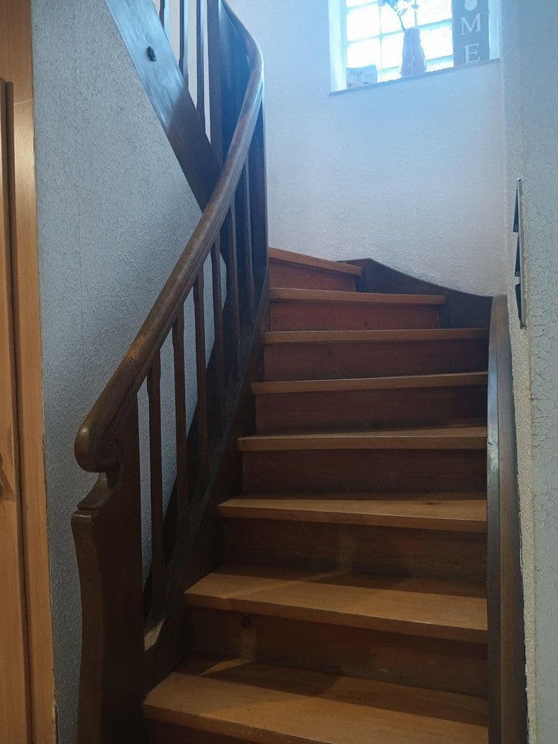 Predaj domu 153 m², pozemek 4.000 m², Ramsen, Porýnie-Falcko Predaj domu 153 m², pozemek 4.000 m², Ramsen, Porýnie-Falcko