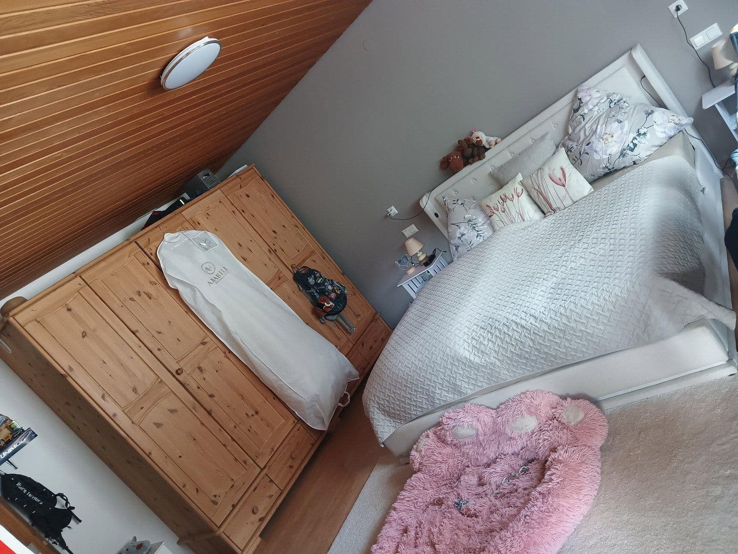 Predaj domu 153 m², pozemek 4.000 m², Ramsen, Porýnie-Falcko Predaj domu 153 m², pozemek 4.000 m², Ramsen, Porýnie-Falcko