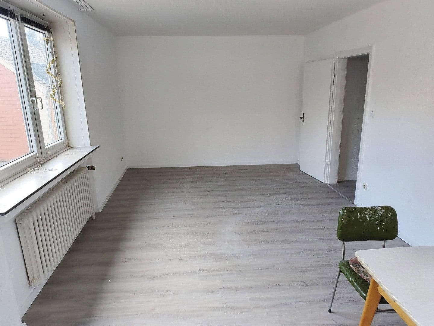 Prenájom bytu 2-izbový 67 m², Bergstr.8, Oberhausen, Severné Porýnie - Westfálsko Prenájom bytu 2-izbový 67 m², Bergstr.8, Oberhausen, Severné Porýnie - Westfálsko