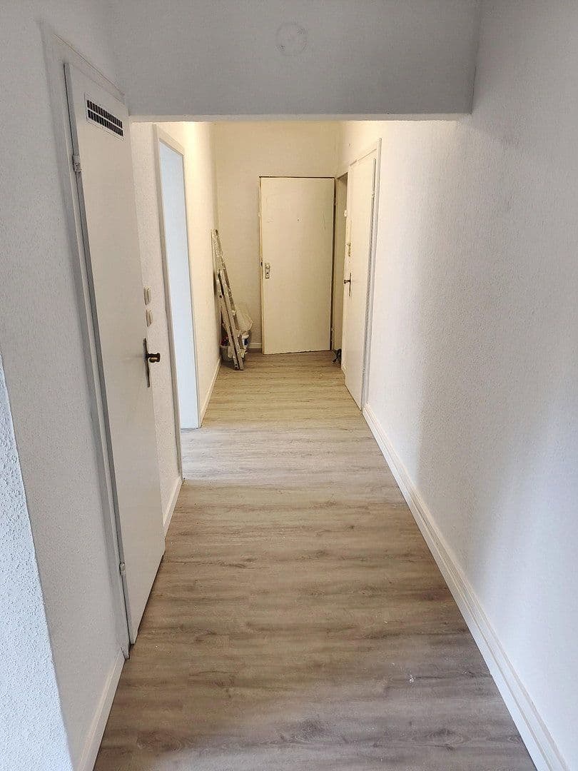 Prenájom bytu 2-izbový 67 m², Bergstr.8, Oberhausen, Severné Porýnie - Westfálsko Prenájom bytu 2-izbový 67 m², Bergstr.8, Oberhausen, Severné Porýnie - Westfálsko