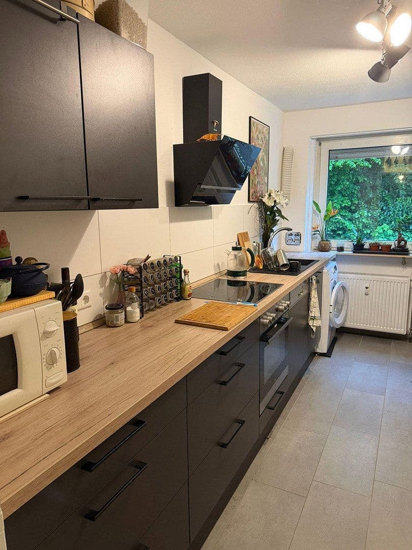 Prenájom bytu 3-izbový 104 m², Durlach, Bádensko-Wurttembersko Prenájom bytu 3-izbový 104 m², Durlach, Bádensko-Wurttembersko