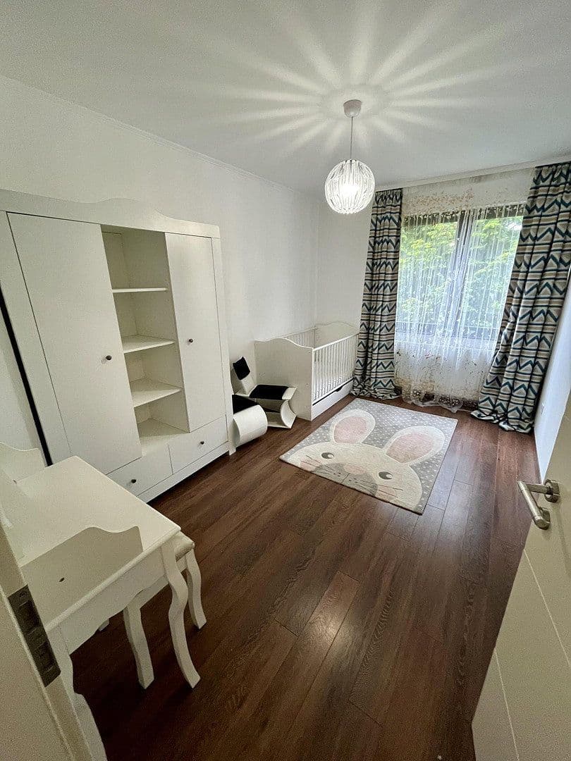 Predaj bytu 3-izbový 75 m², Oberhausen, Severné Porýnie - Westfálsko Predaj bytu 3-izbový 75 m², Oberhausen, Severné Porýnie - Westfálsko