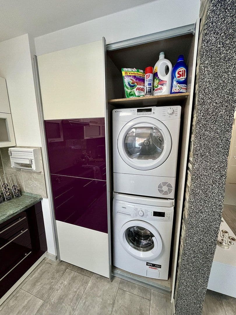 Predaj bytu 3-izbový 75 m², Oberhausen, Severné Porýnie - Westfálsko Predaj bytu 3-izbový 75 m², Oberhausen, Severné Porýnie - Westfálsko