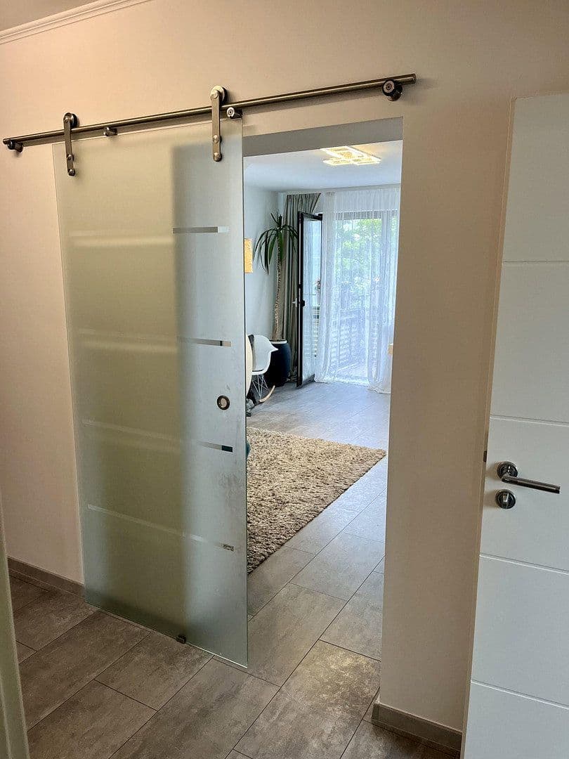 Predaj bytu 3-izbový 75 m², Oberhausen, Severné Porýnie - Westfálsko Predaj bytu 3-izbový 75 m², Oberhausen, Severné Porýnie - Westfálsko