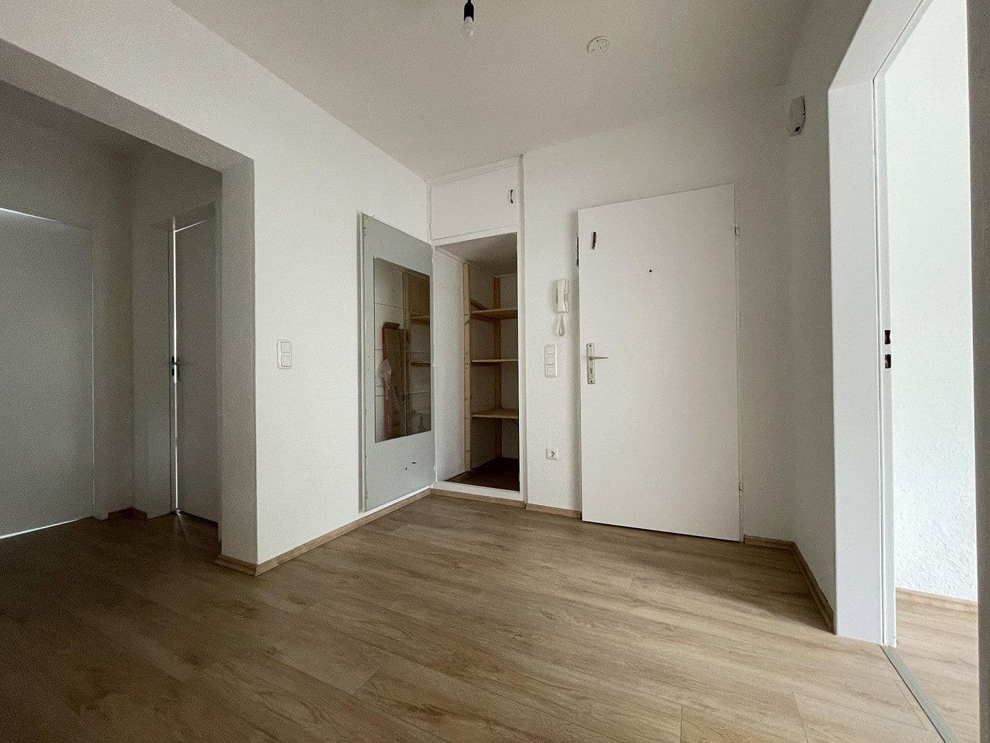 Prenájom bytu 3-izbový 76 m², Scheppmannskamp 9, Essen, Severné Porýnie - Westfálsko Prenájom bytu 3-izbový 76 m², Scheppmannskamp 9, Essen, Severné Porýnie - Westfálsko