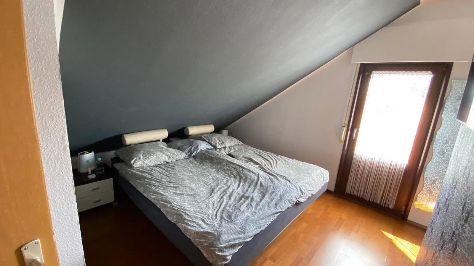 Predaj domu 117 m², pozemek 464 m², Lachshuhnweg 1, Berlin, Berlín Predaj domu 117 m², pozemek 464 m², Lachshuhnweg 1, Berlin, Berlín