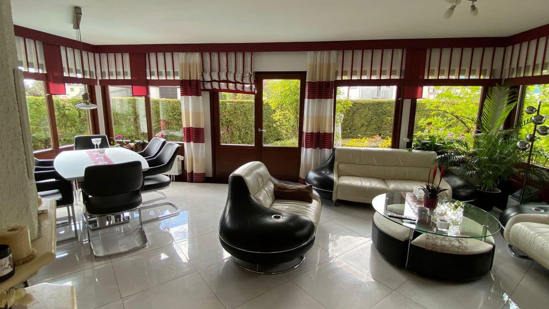 Predaj domu 117 m², pozemek 464 m², Lachshuhnweg 1, Berlin, Berlín Predaj domu 117 m², pozemek 464 m², Lachshuhnweg 1, Berlin, Berlín