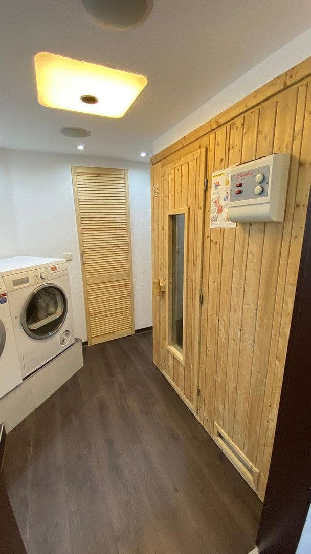 Predaj domu 117 m², pozemek 464 m², Lachshuhnweg 1, Berlin, Berlín Predaj domu 117 m², pozemek 464 m², Lachshuhnweg 1, Berlin, Berlín