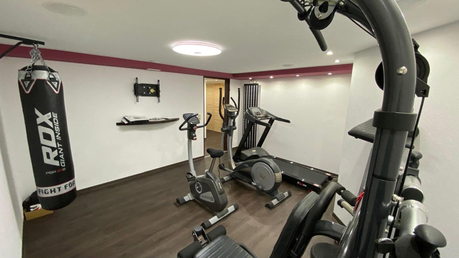 Predaj domu 117 m², pozemek 464 m², Lachshuhnweg 1, Berlin, Berlín Predaj domu 117 m², pozemek 464 m², Lachshuhnweg 1, Berlin, Berlín